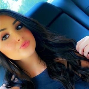 Meet your Posher, Bailey